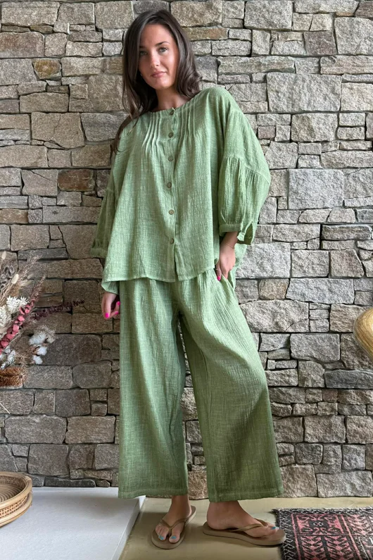 Loom & Thread Pin Tuck Blouse Washed Lawn 